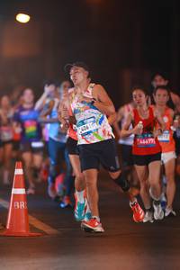 BIB: 44997, 01907
                            <button type="button" onclick="openModal(22799238)" class="btn btn-primary btn-sm float-right btn-popup" data-toggle="modal" data-target=".modal-high-quality">
                        <i class="fas fa-shopping-cart"></i> Add to Cart
                    </button>
                                            <button type="button" onclick="isThisMe(22799238, true)" class="btn btn-success btn-sm float-right btn-popup btn-isme hidden" data-toggle="tooltip" data-placement="bottom" title="นี่คือรูปของคุณใช่ไหม คลิกที่นี่เพื่อเอาเข้าอัลบั้ม">
                        <i class="fas fa-plus"></i> Add to album
                    </button>
                    <button type="button" onclick="isThisMe(22799238, false)" class="btn btn-warning btn-sm float-right btn-popup btn-isnotme hidden">
                        <i class="fas fa-ban"></i> Remove from album
                    </button>